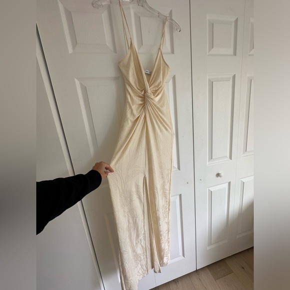 Maxi dress - Picture 6 of 10